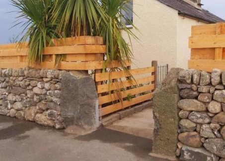 Chwilog Casa | Family stay by the beach