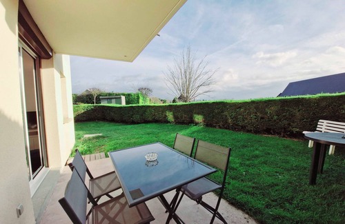 Touques Apartamento | Family T2 with pool and garden in Touques