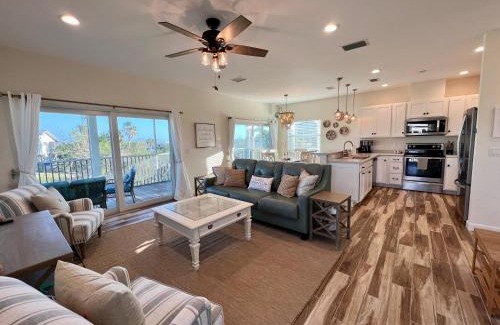 Placida Casa | Family Tides on LGI - Golf Cart Included