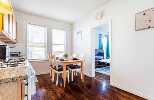 Ampere Apartamento | Family Urban: 2BR FREE Pkng Airport NYC Ease
