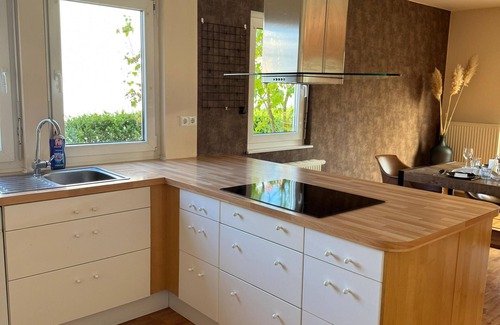 Kempenich Casa | Family vacation home in the green Eifel near Nürburgring with garden and pool