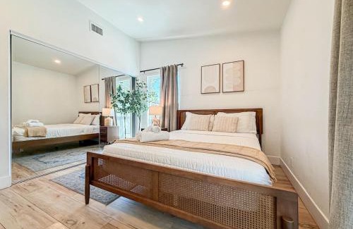 Calabasas Casa | Family Vacation Spot - 4BR Home - FB - Cal