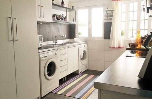Charneca de Caparica e Sobreda Apartamento | Family Vila Beach by Host-Point