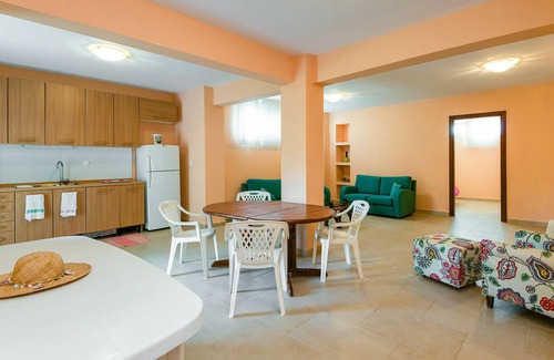 Nea Potidaia Villa | Villa familiar justo en frente de la playa, aislada con vista excepcional