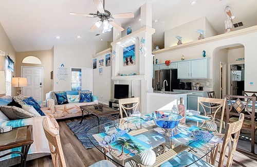 Four Corners Casa | Family Villa w Pool Gameroom-low September Rates