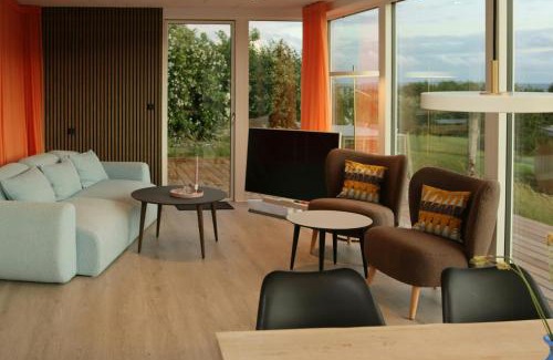Skødshoved Strand Casa | Family Villa With Panoramic View Of Aarhus Bay