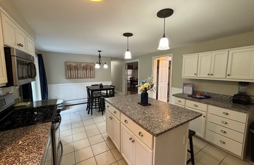 Meredith Casa | Family Waves with beach on Lake Winnipesaukee!