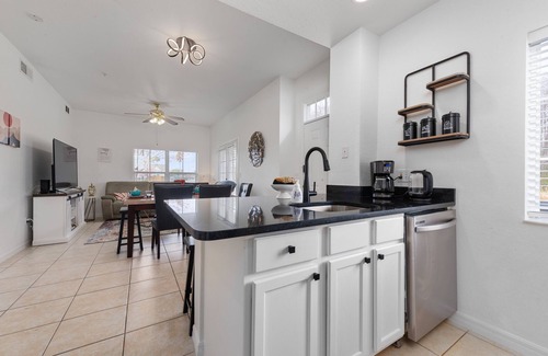 Kissimmee Cabaña | Famiy friendly! Premier Lakeview Stylish Home