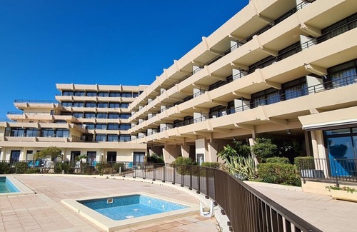 Corse-du-Sud Apartamento | Easter holidays=magnificent studio 100m beach+heated swimming pool