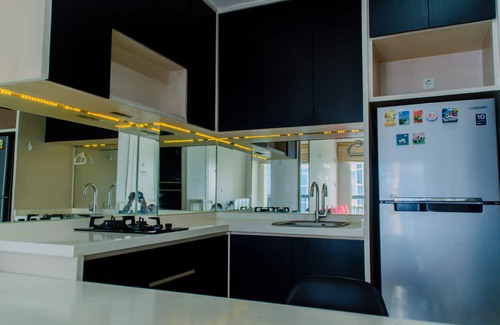 Pinang Apartamento | Fancy and Nice 1BR Apartment at Silkwood Residence