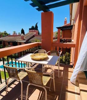 Urbanización Pinos Verdes Apartamento | Fancy duplex penthouse in Carib Playa Cabopino