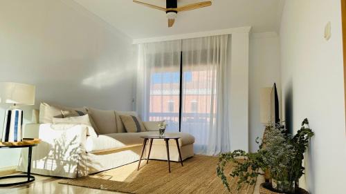 Urbanización Pinos Verdes Apartamento | Fancy duplex penthouse in Carib Playa Cabopino