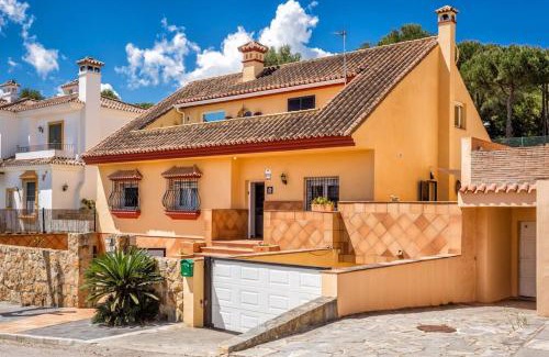 Pueblo Nuevo Casa | Fancy House near Cádiz - Pool * Free Parking & BBQ