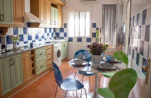 Alhambra Casa | Fantástica Vivienda Turística totalmente renovada y rodeada de viñas manchegas.