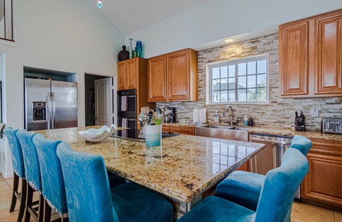 Indian Beach Casa | FantaSea House, Beachfront 6 Bedroom Beauty Sleeps 20