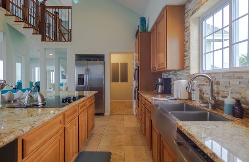 Indian Beach Casa | FantaSea House, Beachfront 6 Bedroom Beauty Sleeps 20