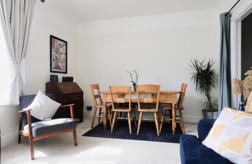 Lewes Casa | Fantastic 2BD Victorian Apt - 4 adults & 1 child