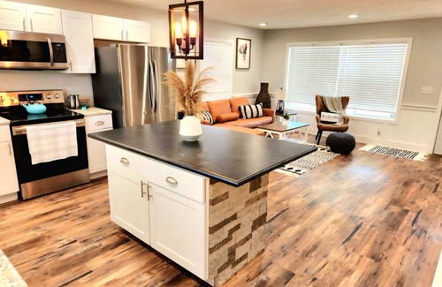Newburgh Casa | Fantastic 3-bedroom house with AC in Newburgh/Evansville