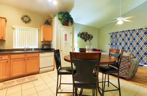 Silver Creek Casa | Fantástica casa de 5 dormitorios / 4 baños con piscina a solo 20 minutos de Disney