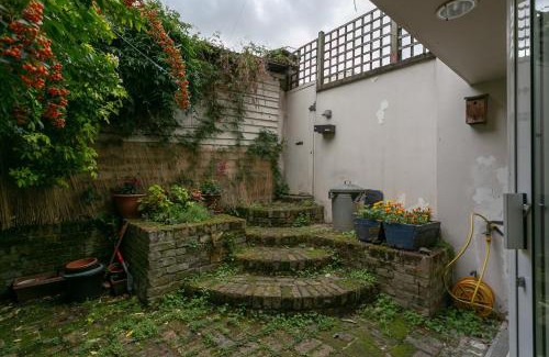 Finsbury Park Apartamento | Fantastic and Bright 1 Bedroom Garden Flat