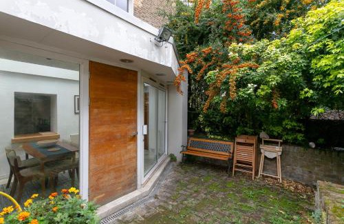 Finsbury Park Apartamento | Fantastic and Bright 1 Bedroom Garden Flat
