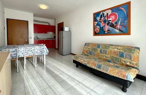 Torre di Fine Apartamento | Fantastic Apartment in Modern Residence with two Swimming Pools