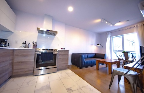 Cote-Des-Neiges—Notre-Dame-De-Grace Apartamento | Fantastic*brand-new*Wi-Fi*gym