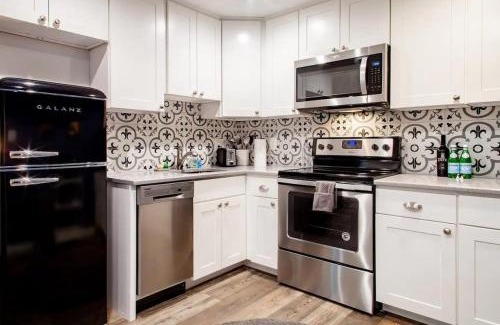 East Falls Church Apartamento | Fantastic Falls Church HomeBase for DC area travel