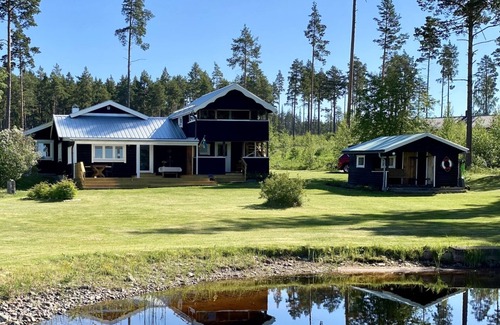 Dalarna Casa | Fantastic holiday home by the lake Orsasjön