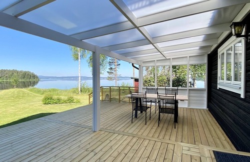 Dalarna Casa | Fantastic holiday home by the lake Orsasjön