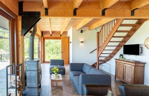 Goengahuizen Casa | Fantastic holiday home on private island