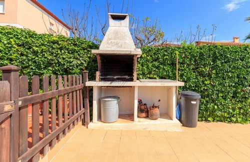 Creixell Casa | Fantástica casa con vistas al mar y piscina privada