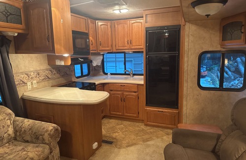 Muskegon Casa | Fantastic RV with AC in Muskegon