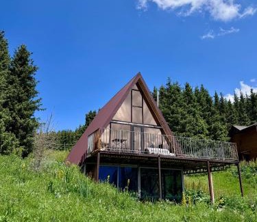 Issyk-Kul Region Chalet De Esquí | Fantastic view - Chalet Karakol