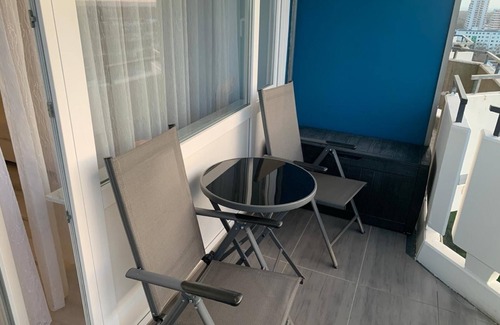 Zollstock Condominio | Fantastic view of the sky over Cologne