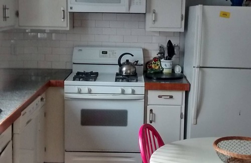 Warren Apartamento | Fantásticas vistas en el corazón del distrito histórico de Waterfront. Wi-Fi gratis