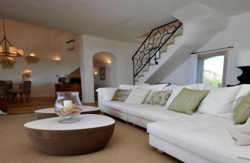 Abbiadori Hotel | VILLA FANTÁSTICA CON UN PANORAMA ÚNICO EN CALA DI VOLPE