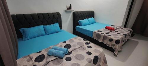 Kampung Bari Besar Casa | Far East Cottage D' Penarek