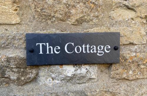 Bourton Casa | Far Hill Cottage