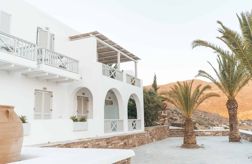 Ios Alquiler De RV | Far Out Hotel & Spa
