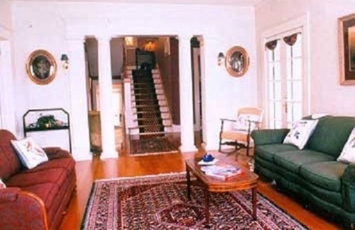 Brenham Cama Y Desayuno | Far View - A Bed & Breakfast Estate