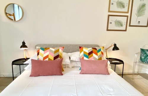 Centro Direzionale Apartamento | Fara Cinque Small Apartment