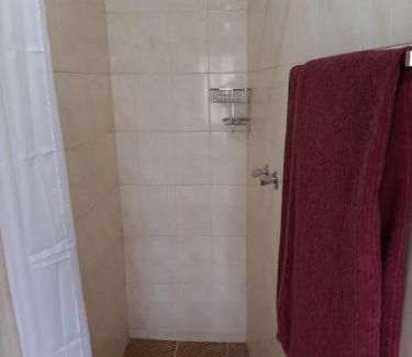 Ladysmith Cama Y Desayuno | Faraaz BnB