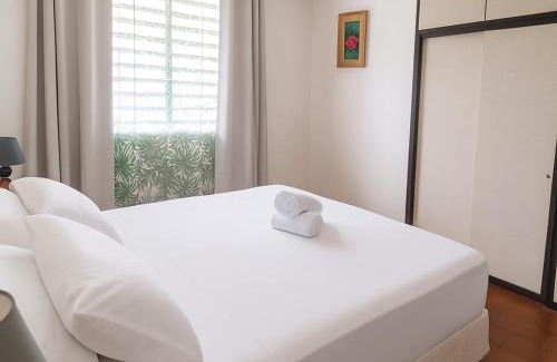 Paopao Casa | FaraTea Bay house