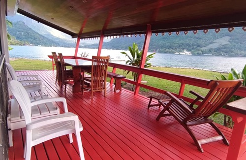 Cook's Bay Casa | Faratea Bayhouse - Seaside, large garden, unique panoramic view.