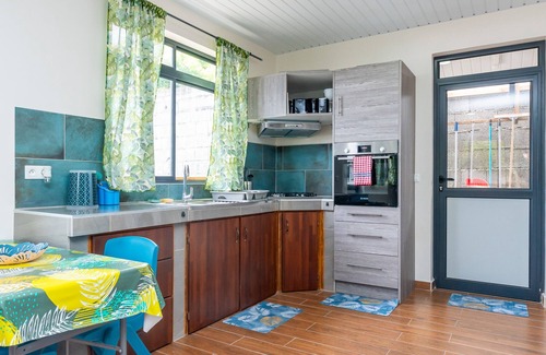 Taunoa Casa | Fare Anahoa 2BR : Comfort and Authenticity in Papeete