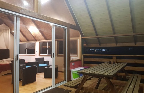 Teahupoo Casa | Tarifa Apetahi en un parque arbolado de 15,000 m2