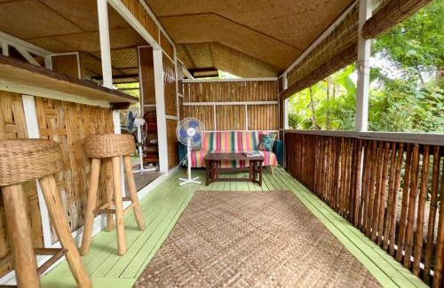 Punaauia Casa | Fare Oa'oa - Polynesian Bungalow w Beach Access