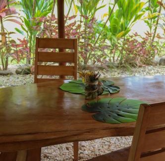 Fitii Otro | Fare Tearenui - Tu'i'anina Village Huahine