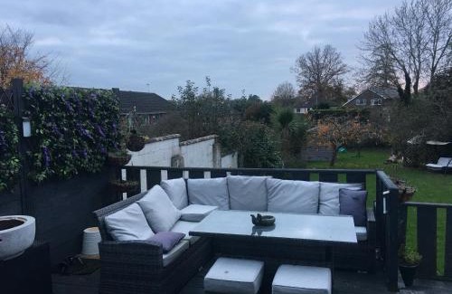 Fareham Casa | Fareham Heights 5BR, Lrg drive, Hot tub, Lux, modern and Comfy